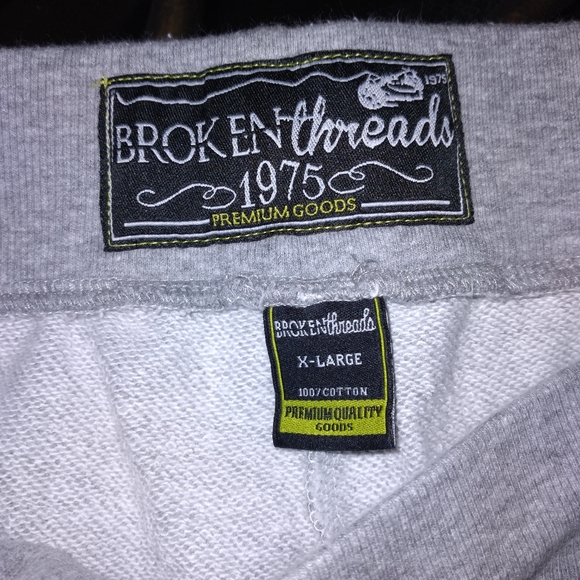 🎉Men's Distressed Joggers - Picture 2 of 5